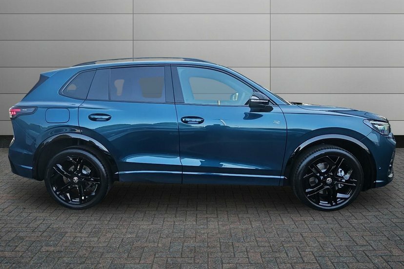 Volkswagen Tiguan 2.0 Tdi R-line Suv Dsg 150 Ps Blue #4