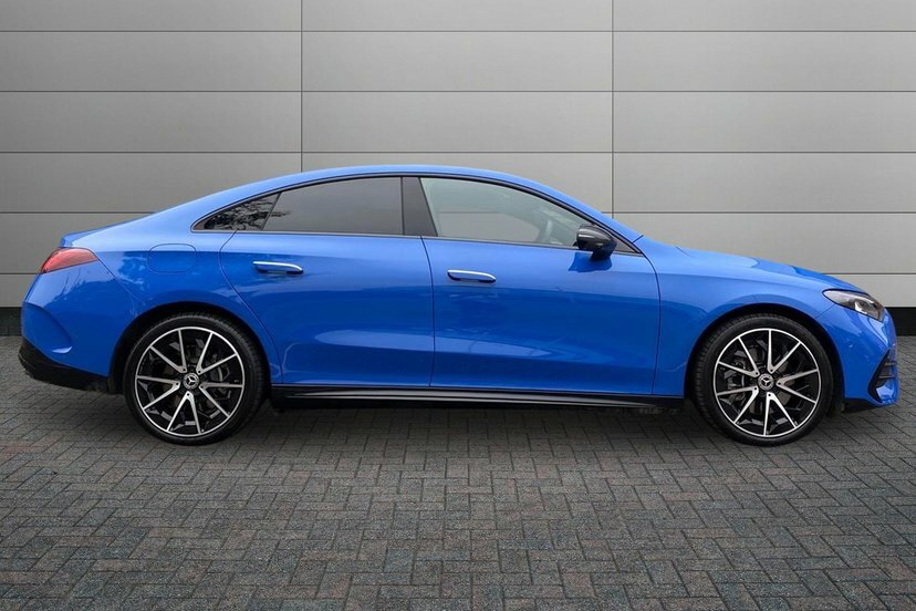 Mercedes-Benz CLA Class Cla250 85Kwh Amg Line Premium Edition Saloon KX26OTM Blue #3