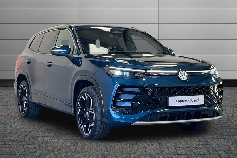Volkswagen Tayron 1.5 Tsi Ehybrid 19.7Kwh R-line Edition Suv Pet Blue