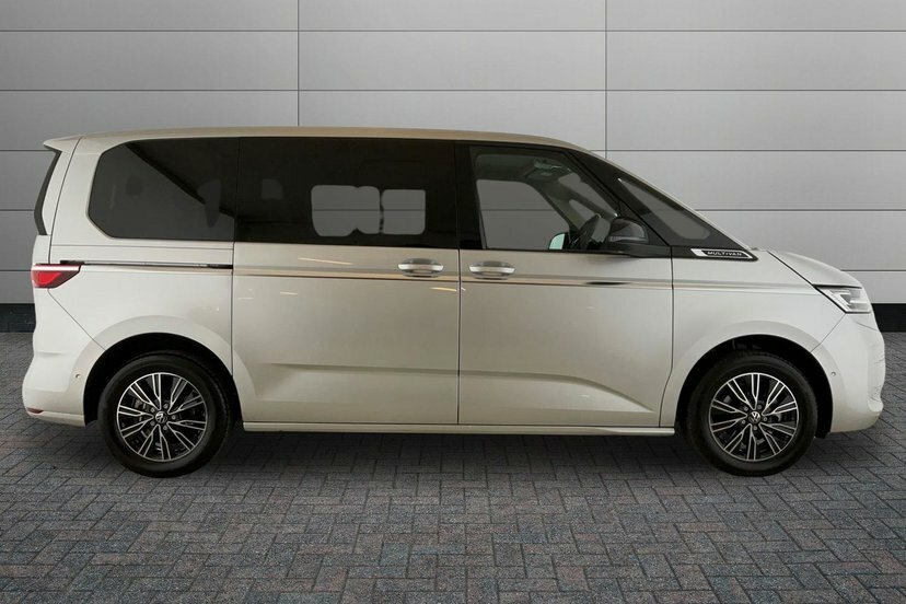 Volkswagen Multivan 2.0 Tdi Style Mpv Dsg 150 Ps Silver #4