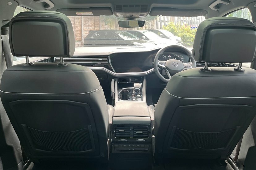 Volkswagen Touareg 3.0 Tdi V6 Black Edition Suv Tiptronic Beige #19
