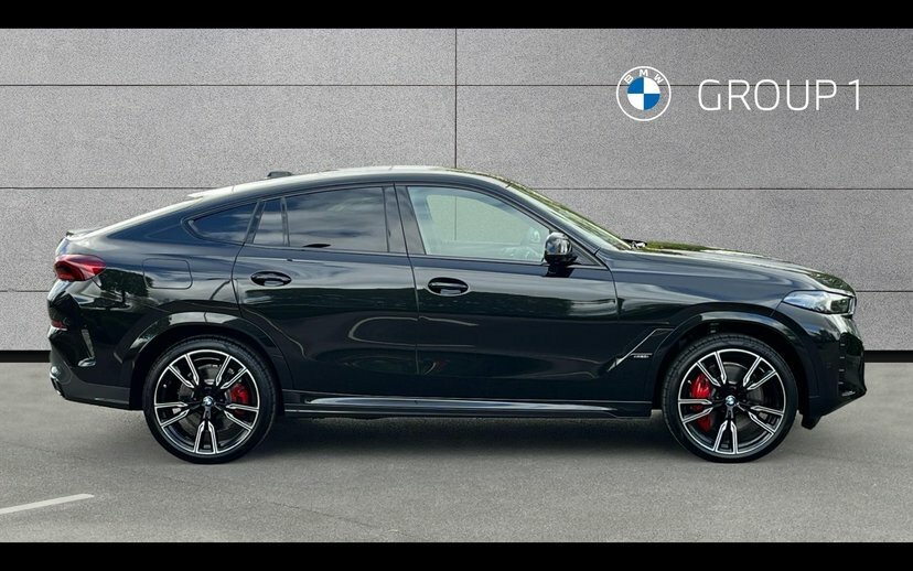BMW X6 X6 M60i Xdrive Black #3