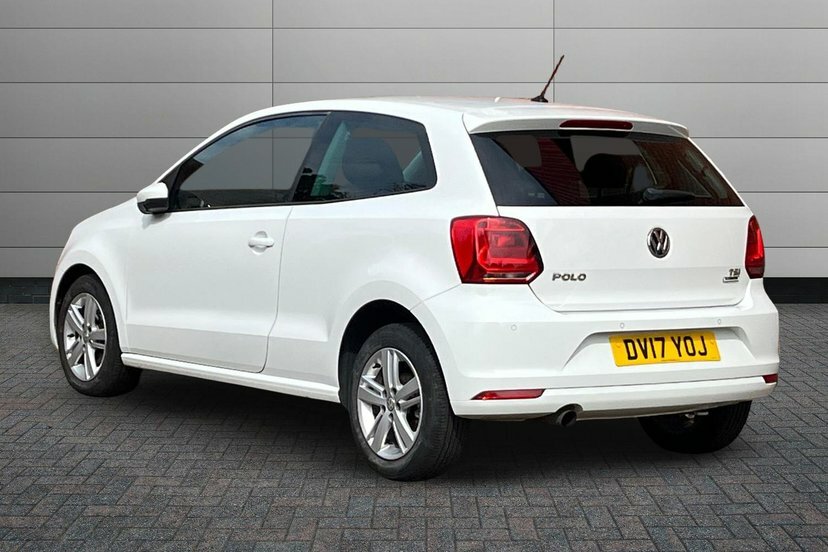 Volkswagen Polo 1.2 Tsi Bluemotion Tech Match Edition Hatchback White #3