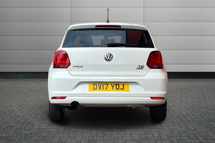 Volkswagen Polo Match Edition Tsi White #12