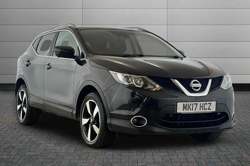 Nissan Qashqai 1.6 Dig-t N-connecta 2Wd Black