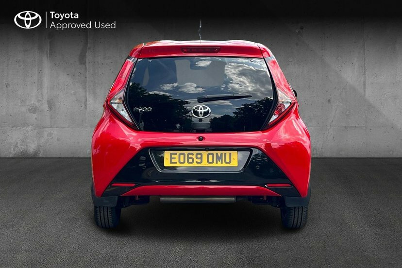 Toyota Aygo Hatchback 1.0 Vvt-i X-play Euro 6 201919 White #12