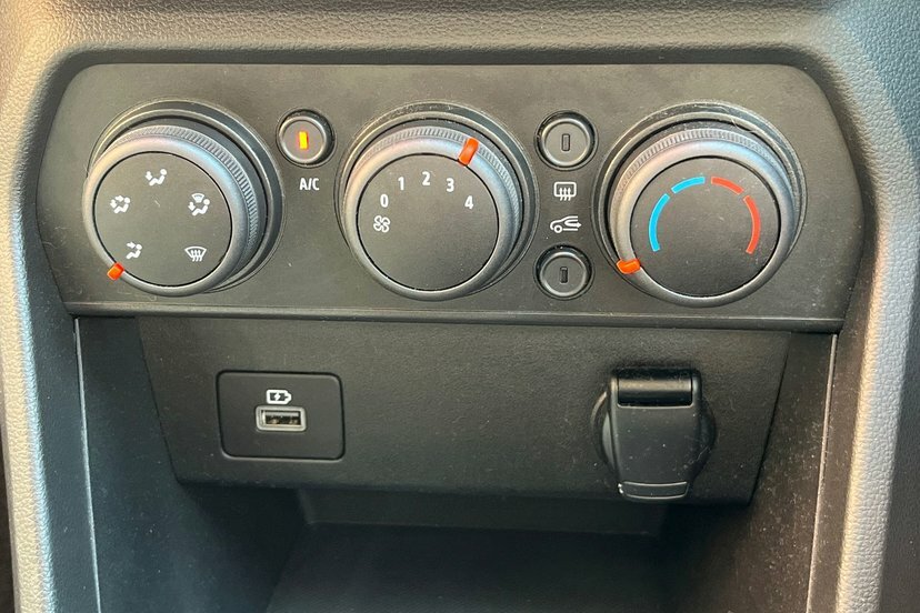 Dacia Sandero New Sandero Comfort 1.0 Tce 100 Bi-fuel Blue #19
