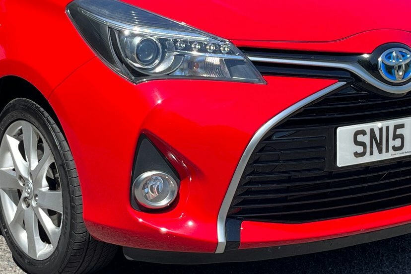 Toyota Yaris Yaris Sport Vvt-i Red #16