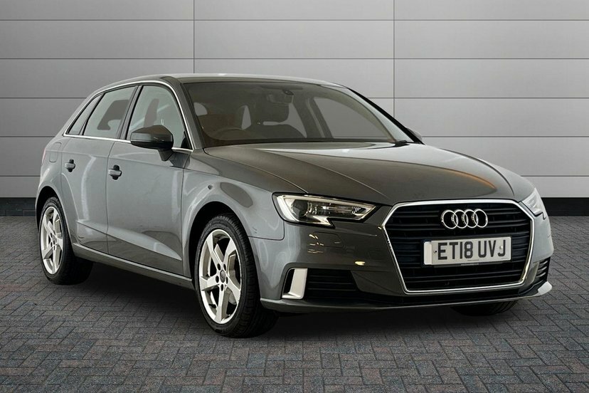 Audi A3 1.5 Tfsi Cod Sport Sportback ET18UVJ Grey