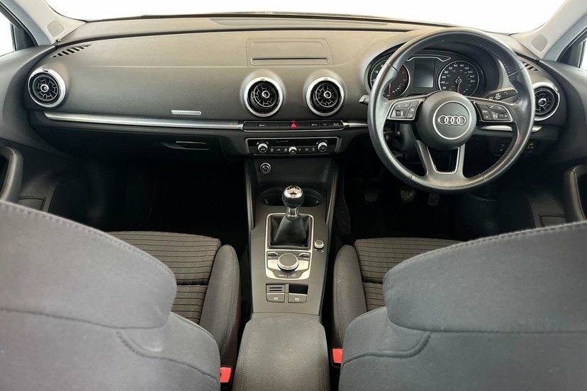Audi A3 1.5 Tfsi Cod Sport Sportback ET18UVJ Grey #6