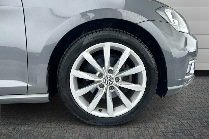Volkswagen Golf 1.5 Tsi Evo Gt Hatchback 150 Ps AF18HBC Grey #5