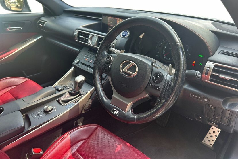Lexus IS 2.5 300H F Sport Saloon Hybrid E-cvt Eu White #6