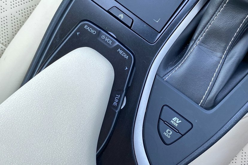 Lexus UX 2.0 250H Takumi Suv Hybrid E-cvt Euro 6 Blue #22