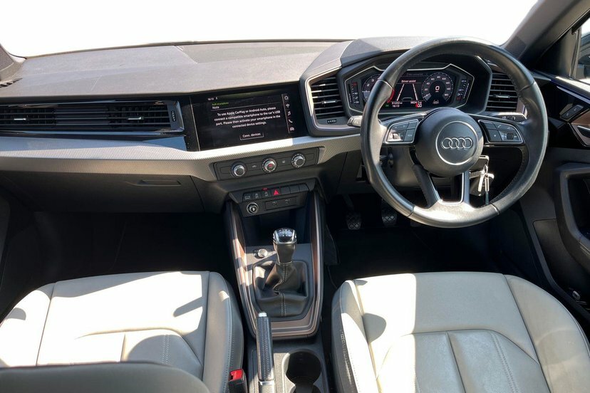 Audi A1 1.0 Tfsi 30 Citycarver Euro 6 S White #9