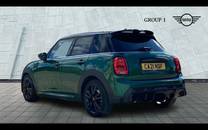Mini Hatch 5-Door Hatch Cooper Sport CA21NDF Green #2