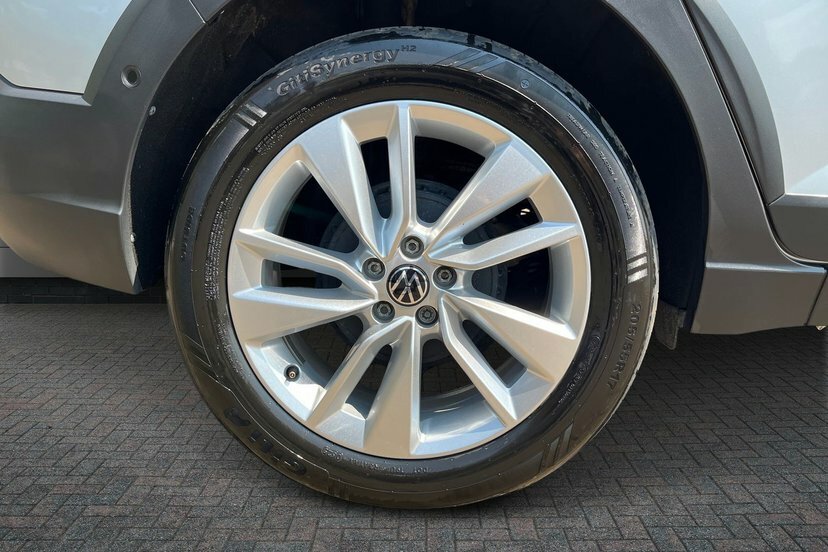 Volkswagen Taigo 1.0 Tsi Match Suv 95 Ps Silver #5