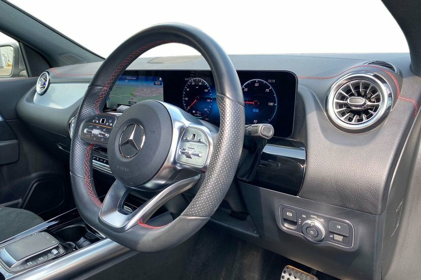 Mercedes-Benz EQA Eqa 300 66.5Kwh Amg Line Suv 4Ma Grey #5