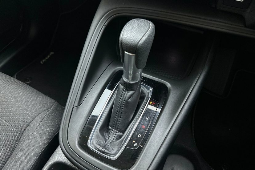 Honda Hr-V Honda Hr-v 1.5 H I-mmd Elegance Suv Hyb  #30