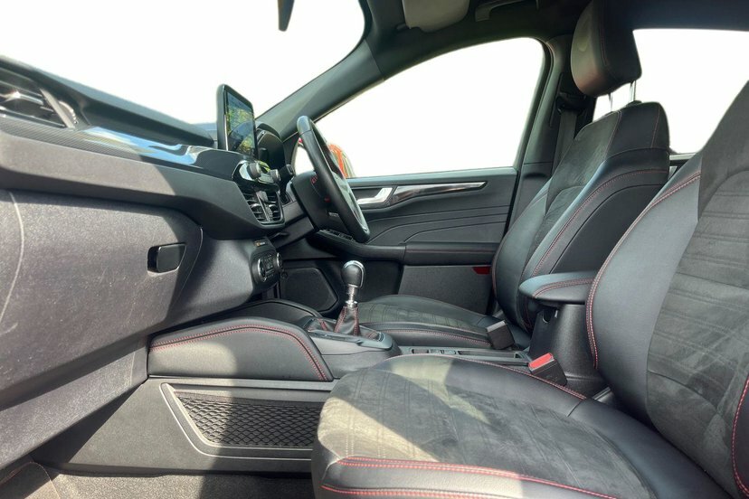 Ford Kuga 1.5T Ecoboost St-line X Edition Suv Man Red #2