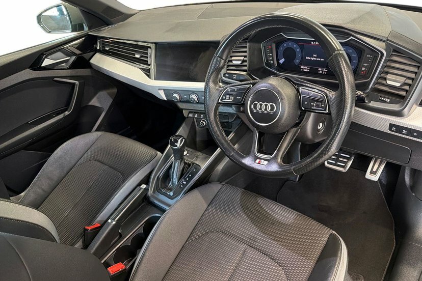 Audi A1 1.0 Tfsi 30 S Line Sportback S Tronic ET23FYC Grey #6