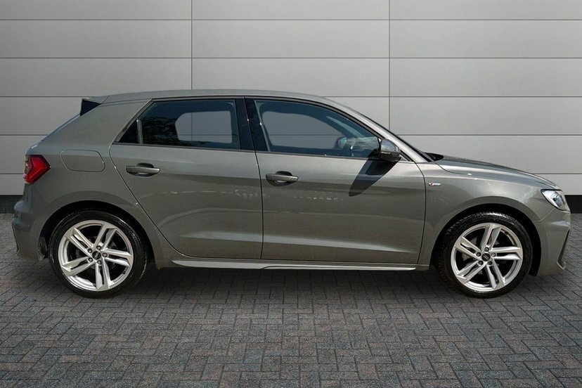 Audi A1 1.0 Tfsi 30 S Line Sportback S Tronic ET23FYC Grey #4