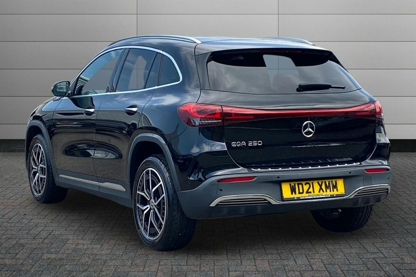 Mercedes-Benz EQA Eqa 250 66.5Kwh Amg Line Suv 19 Black #2