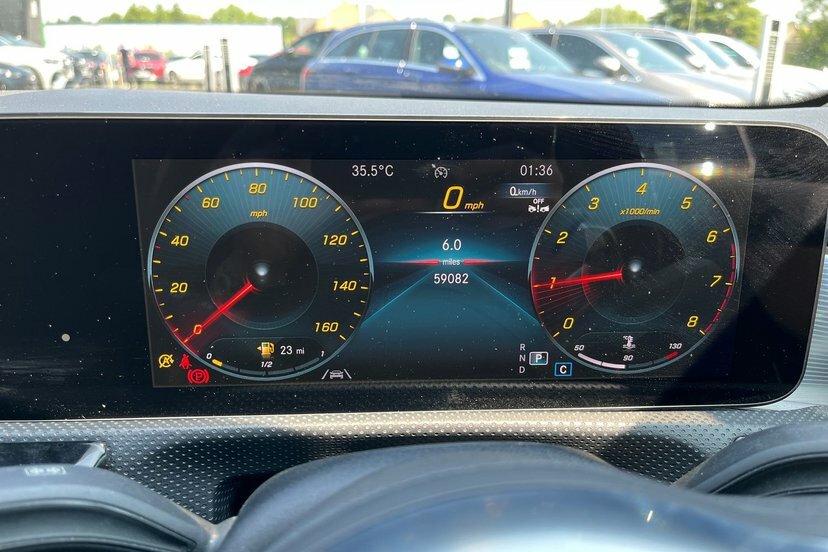 Mercedes-Benz A Class A180 Amg Line Premium Black #6