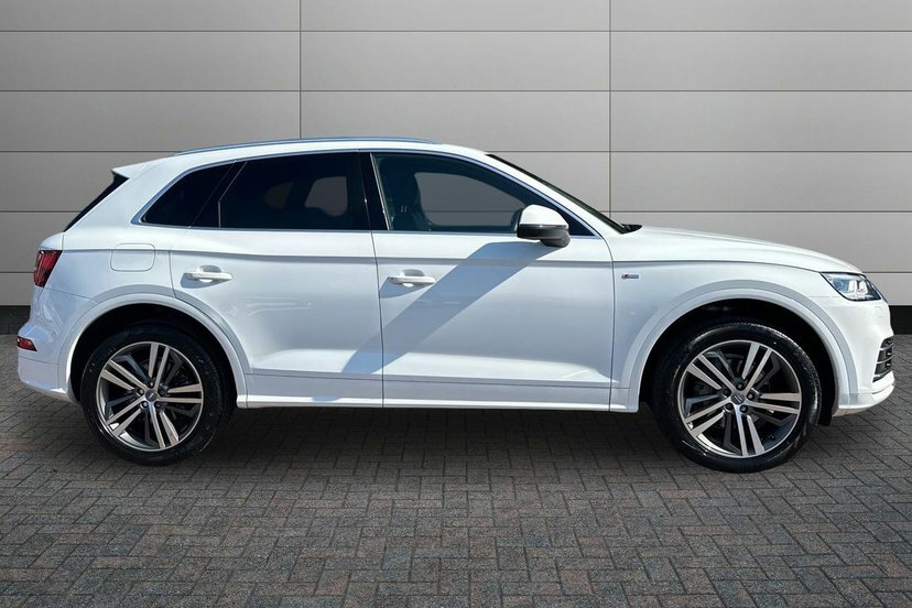 Audi Q5 2.0 Tdi 40 S Line Suv S Tronic Quattro White #4