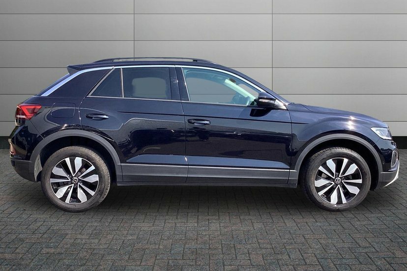 Volkswagen T-Roc 1.5 Tsi Match Suv Dsg 150 Ps Black #4