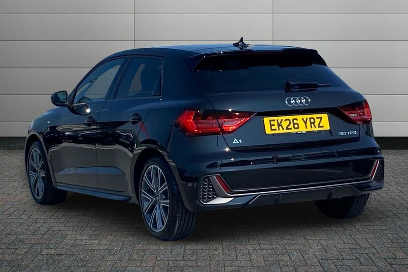 Audi A1 1.0 Tfsi 30 S Line Sportback S Tronic Black #3