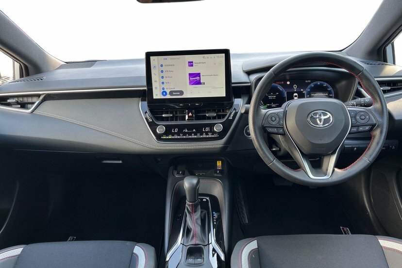 Toyota Corolla 1.8 Vvt-h Gr Sport Hatchback Hybrid Cvt GX25YWN Black #6