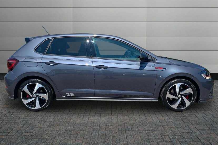 Volkswagen Polo 2.0 Tsi Gti Edition 25 Hatchback Dsg 2 Black #4