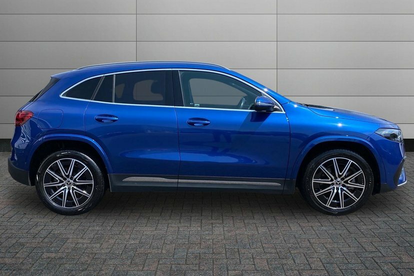 Mercedes-Benz EQA Eqa 250 70.5Kwh Amg Line Executive Suv Elec Blue #3