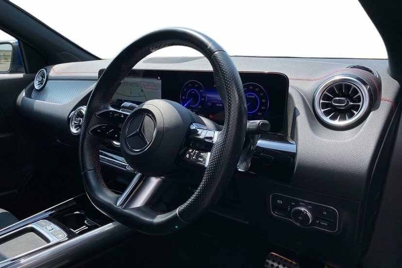 Mercedes-Benz EQA Eqa 250 70.5Kwh Amg Line Executive Suv Elec Blue #5