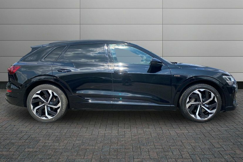 Audi E-tron 50 Black Edition Suv Quattro 71. BD22XCN Black #4