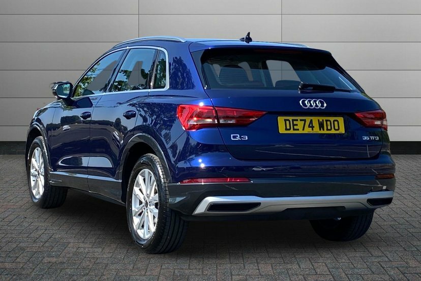 Audi Q3 1.5 Tfsi Cod 35 Sport Suv S Tronic 150 Blue #3
