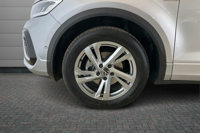 Volkswagen T-Roc 1.5 Tsi R-line Suv Dsg 150 Ps Silver #5