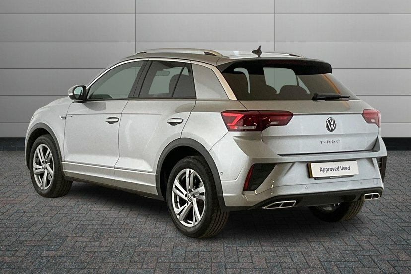 Volkswagen T-Roc 1.5 Tsi R-line Suv Dsg 150 Ps Silver #3