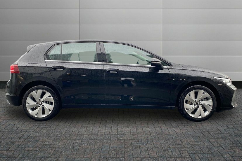 Volkswagen e-Golf 1.5 Tsi Ehybrid 19.7Kwh Style Hatchback Black #4
