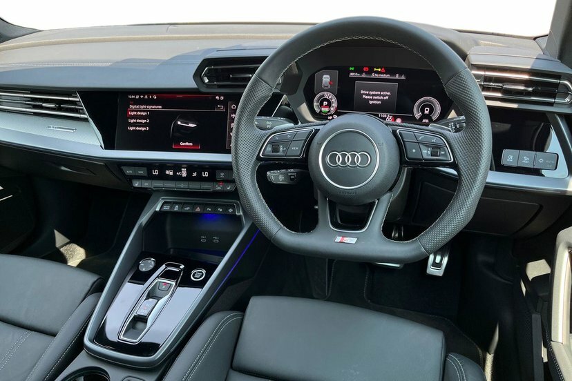 Audi A3 1.5 Tfsie 40 S Line Sportback Plug-in H Grey #6