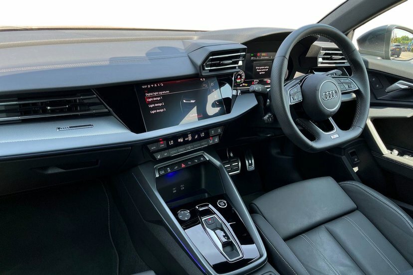 Audi A3 1.5 Tfsie 40 S Line Sportback Plug-in H Grey #2