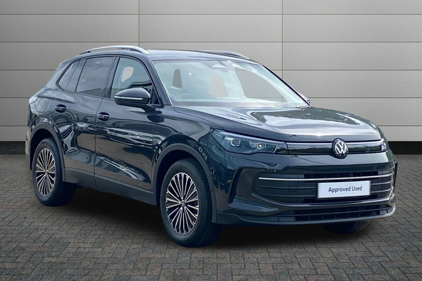 Volkswagen Tiguan 1.5 Etsi Mhev Match Suv Hybrid Dsg 150 Grey #2
