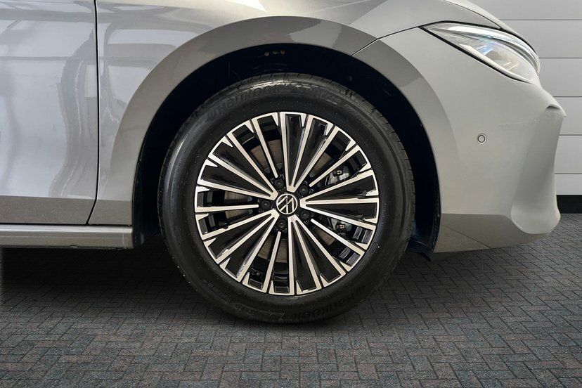 Volkswagen Passat 1.5 Tsi Ehybrid 19.7Kwh Elegance Estate Grey #5