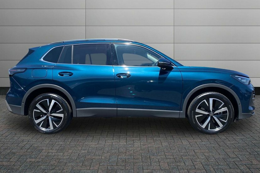Volkswagen Tiguan 1.5 Tsi Ehybrid 19.7Kwh Elegance Suv Pl Blue #4