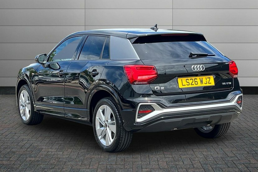 Audi Q2 1.5 Tfsi Cod 35 S Line Suv S Tronic 15 Black #3