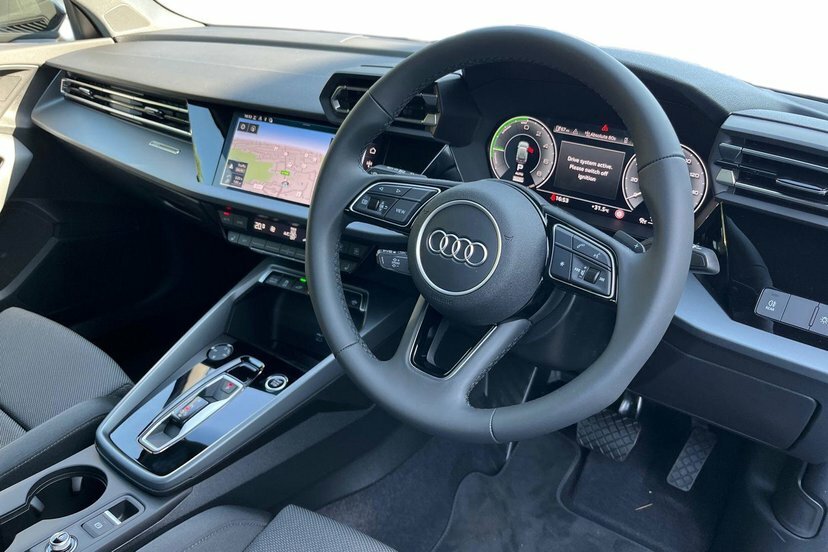 Audi A5 2.0 Tfsi S Line Saloon S Tronic 150 Ps Black #6