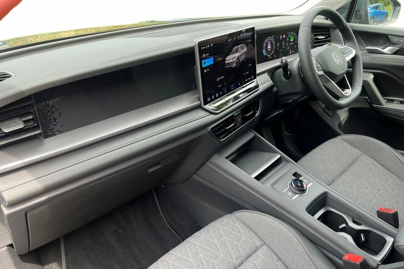 Volkswagen Tayron 1.5 Etsi Mhev Match Suv Hybrid Dsg 150 Grey #2