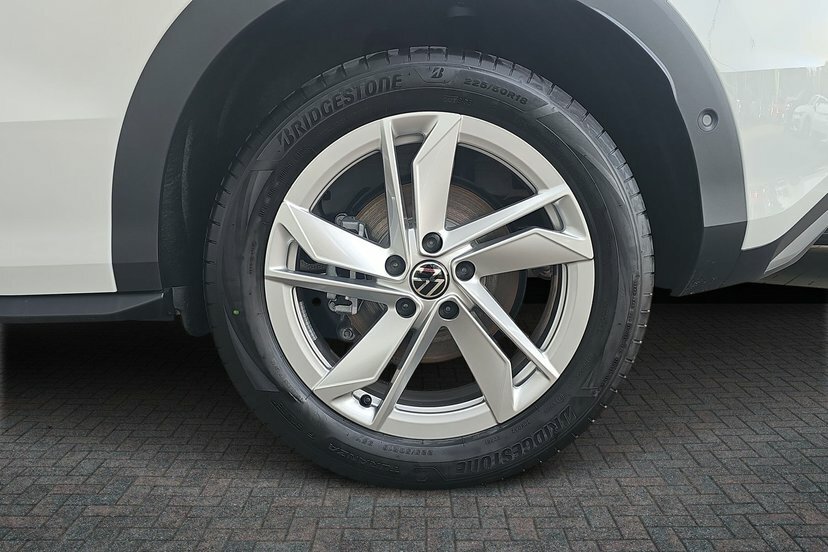 Volkswagen T-Roc 1.5 Etsi Mhev Style Suv Hybrid Dsg 116 White #5