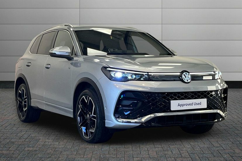 Volkswagen Tiguan 1.5 Tsi Ehybrid 19.7Kwh R-line Suv Plug Silver