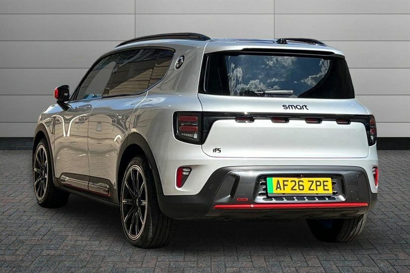 Smart #5 100Kwh Brabus Suv Awd 646 Ps Silver #2